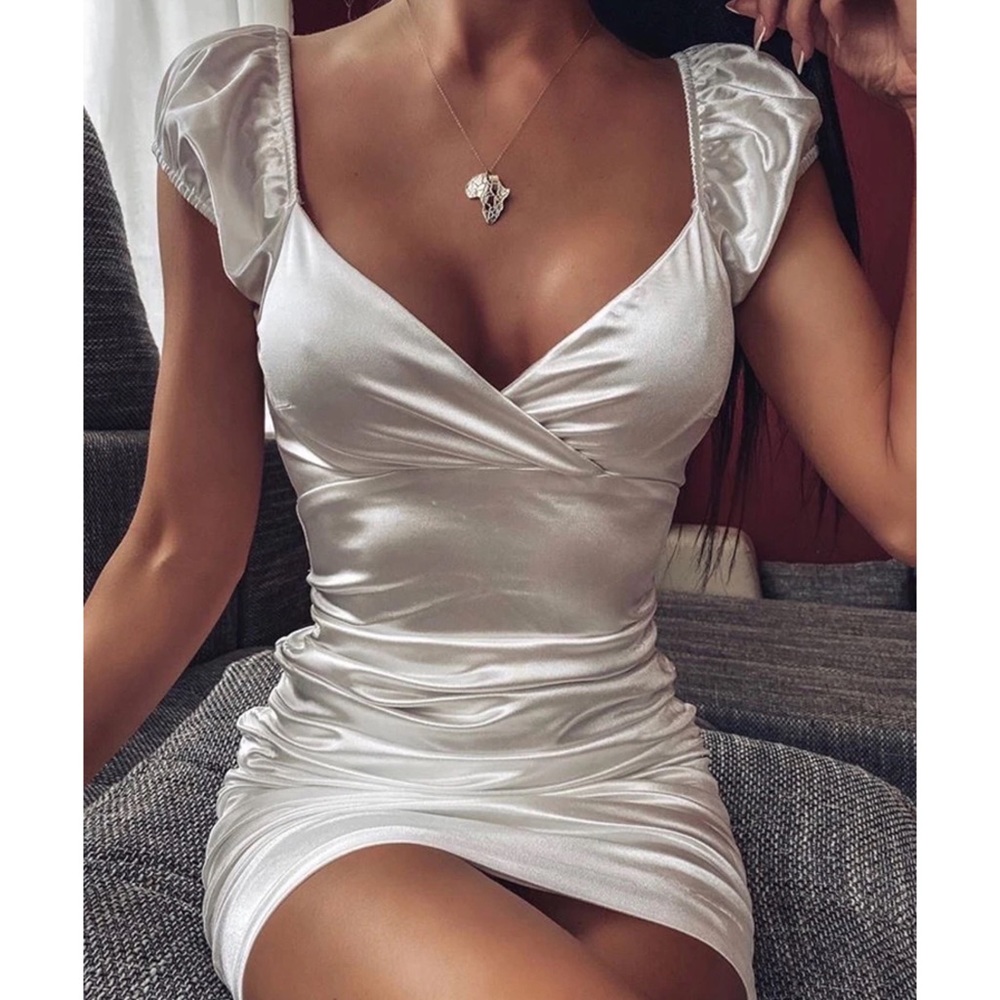 TIGER MIST WHITE DALTON MINI RUCHED DRESS